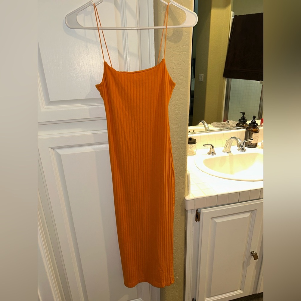 Zara Maxi Orange Ribbed Dress